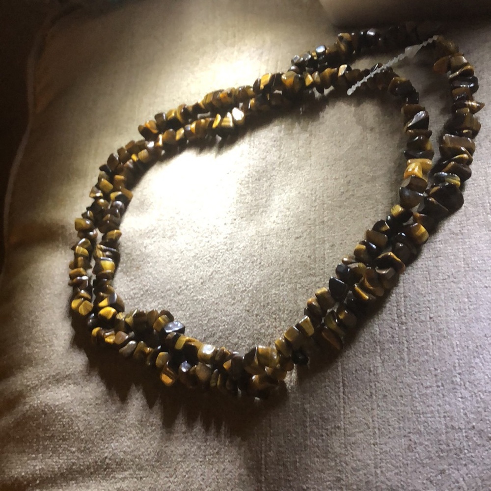 4-sale Classic Tiger’s Eye Rock Chip Necklace - 593 $20 or $15 w/offer